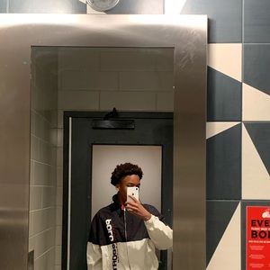 Meet your Posher, Jason